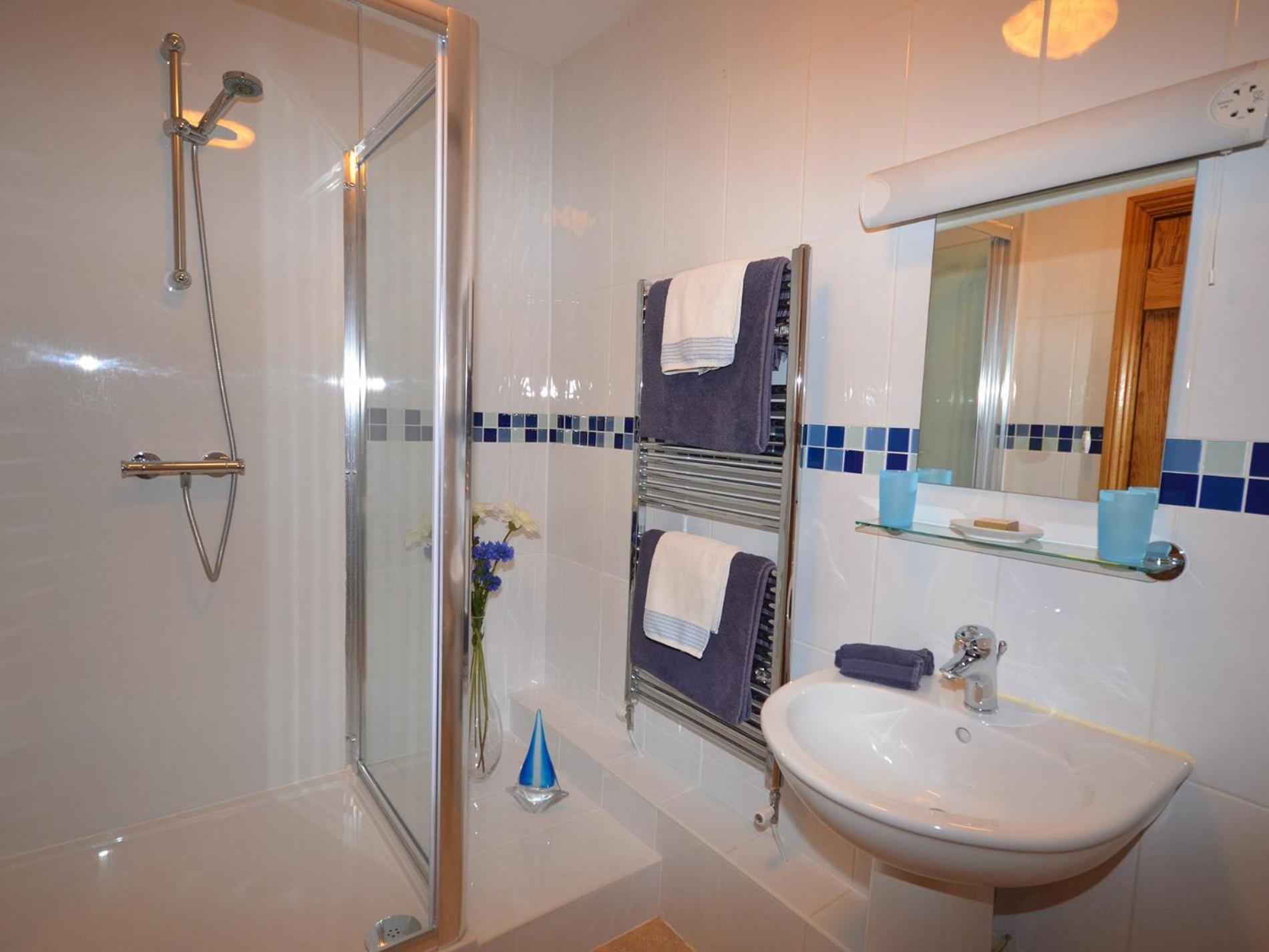 2 Bed In Bridgwater Rexba Villa Spaxton ภายนอก รูปภาพ