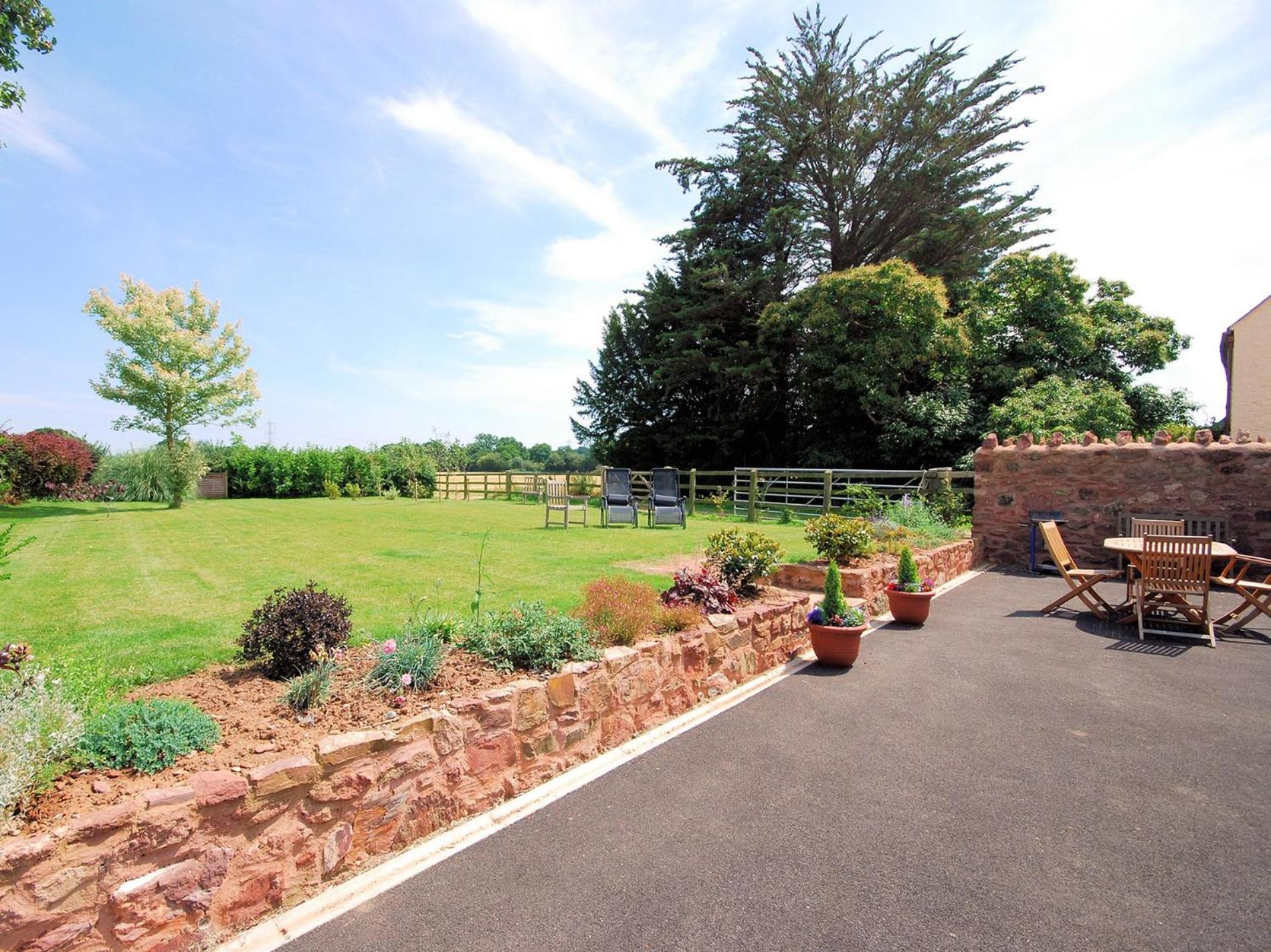 2 Bed In Bridgwater Rexba Villa Spaxton ภายนอก รูปภาพ